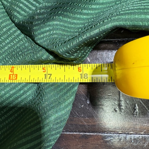 FRNCH Abelie Emerald Green Faux Wrap Midi Dress Size Small - Picture 10 of 10